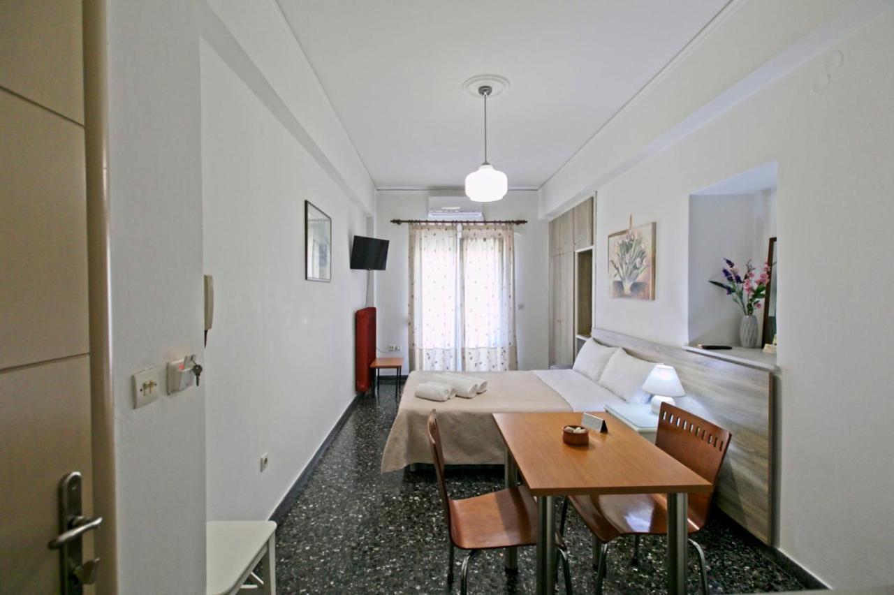 Selana Apartments Mytilene Exterior photo