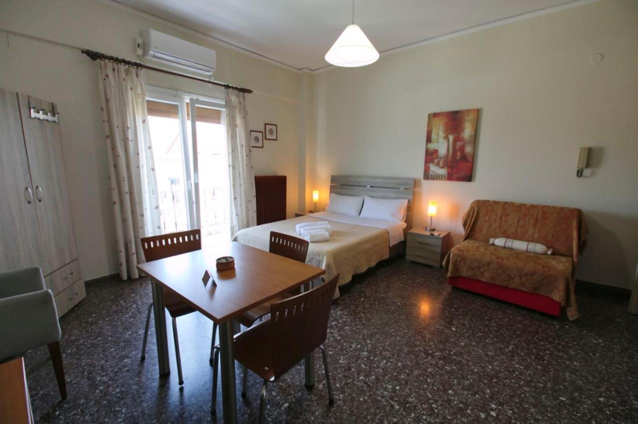 Selana Apartments Mytilene Exterior photo