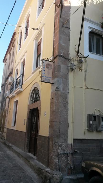 Selana Apartments Mytilene Exterior photo